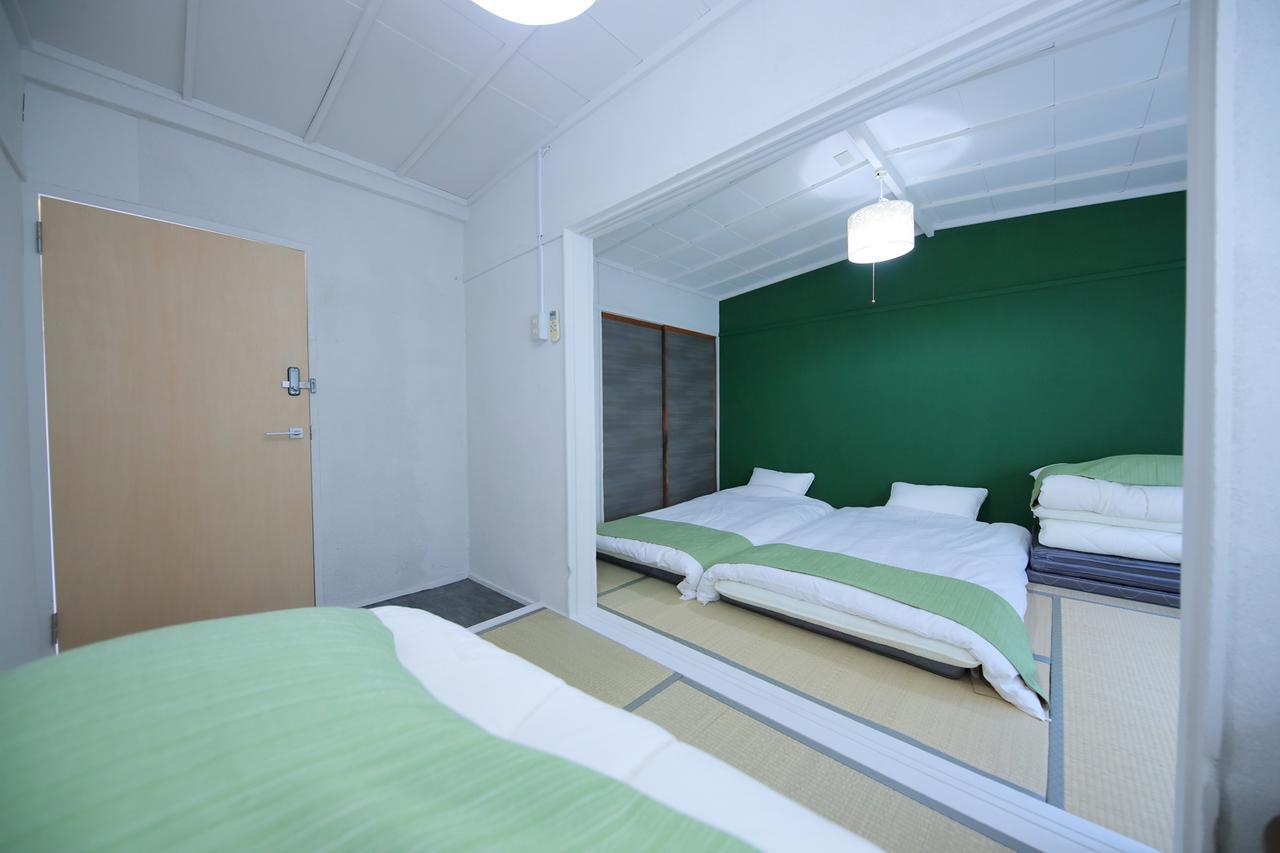 Raku Hostel Osaka Exterior photo