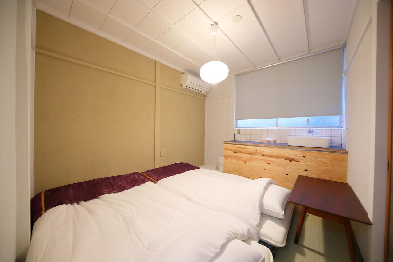 Raku Hostel Osaka Exterior photo