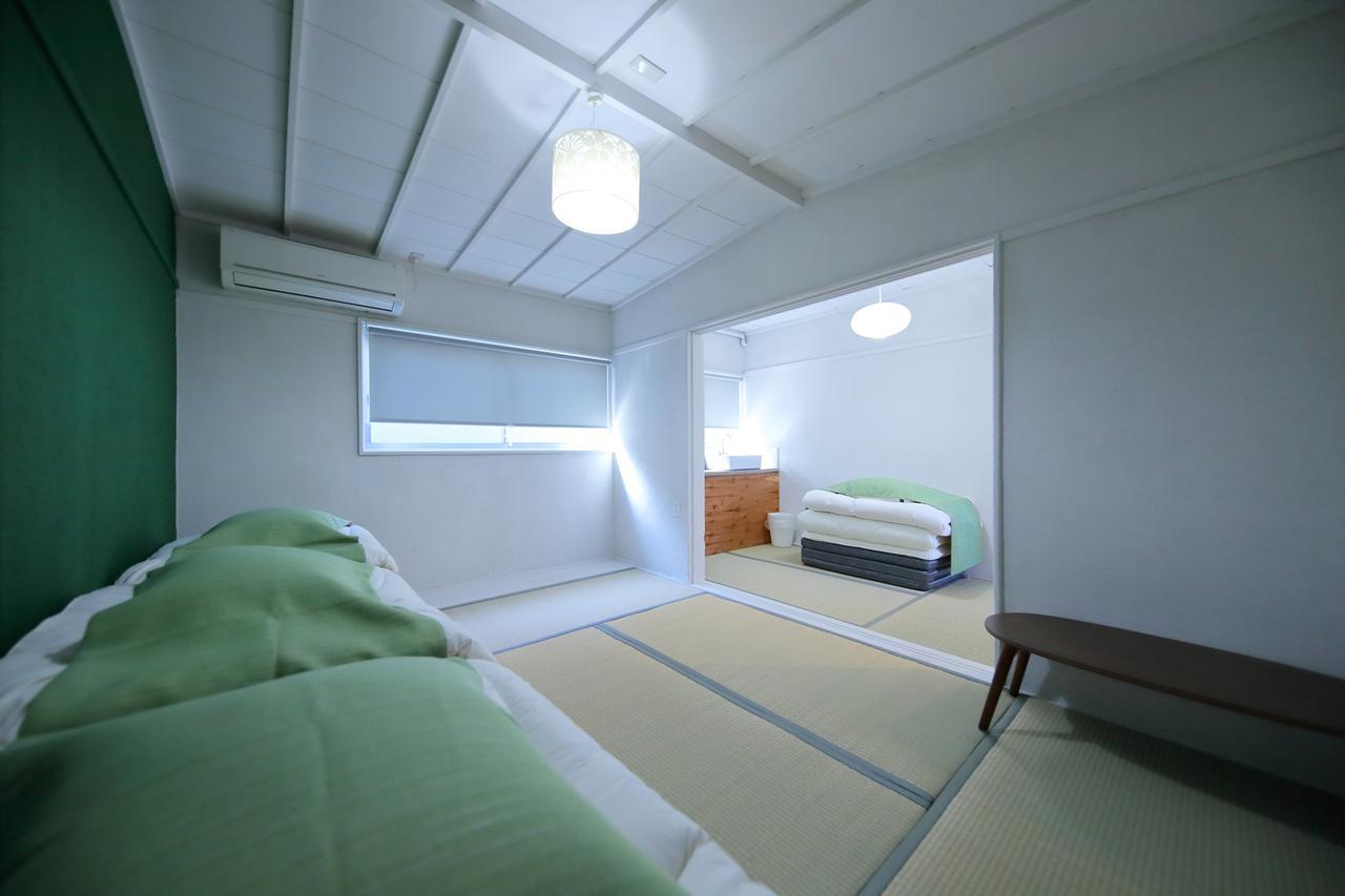 Raku Hostel Osaka Exterior photo