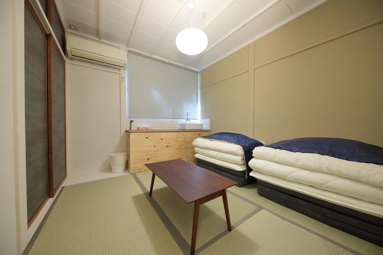 Raku Hostel Osaka Exterior photo